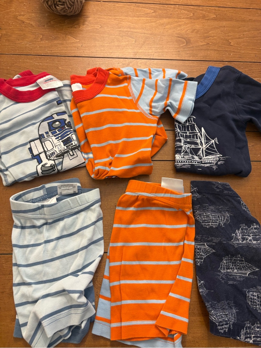 Bundle of 3 Hanna Andersson size 5 Short sleeve pajamas